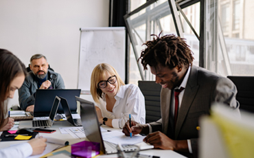 Ponujamo vam najboljše strategije, ki vam bodo pomagale uresničiti vaše projekte